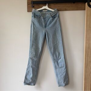 Abercrombie Cross-Waist Women’s Straight-Leg Jeans